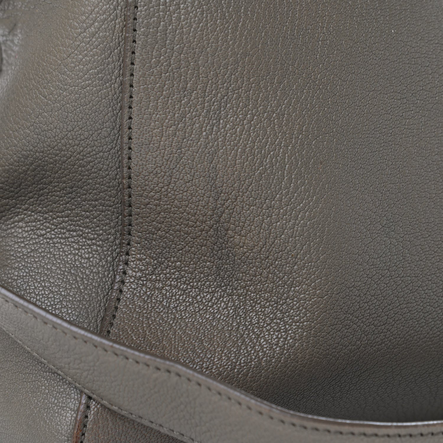 Givenchy Sugar Goatskin Medium Antigona Sand 21 of 25