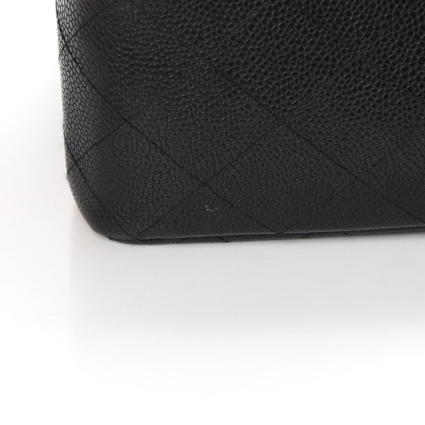 Caviar Quilted Jumbo Single Flap Black