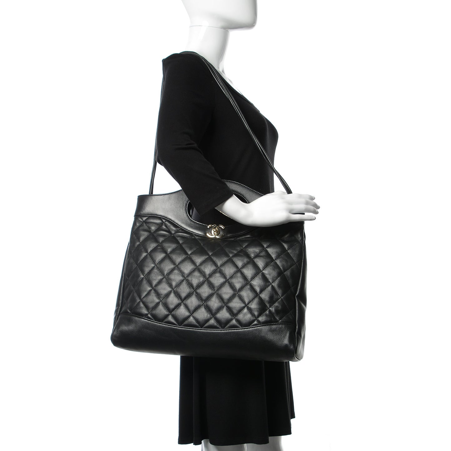 Lambskin Quilted Large 31 Shopping Bag Black