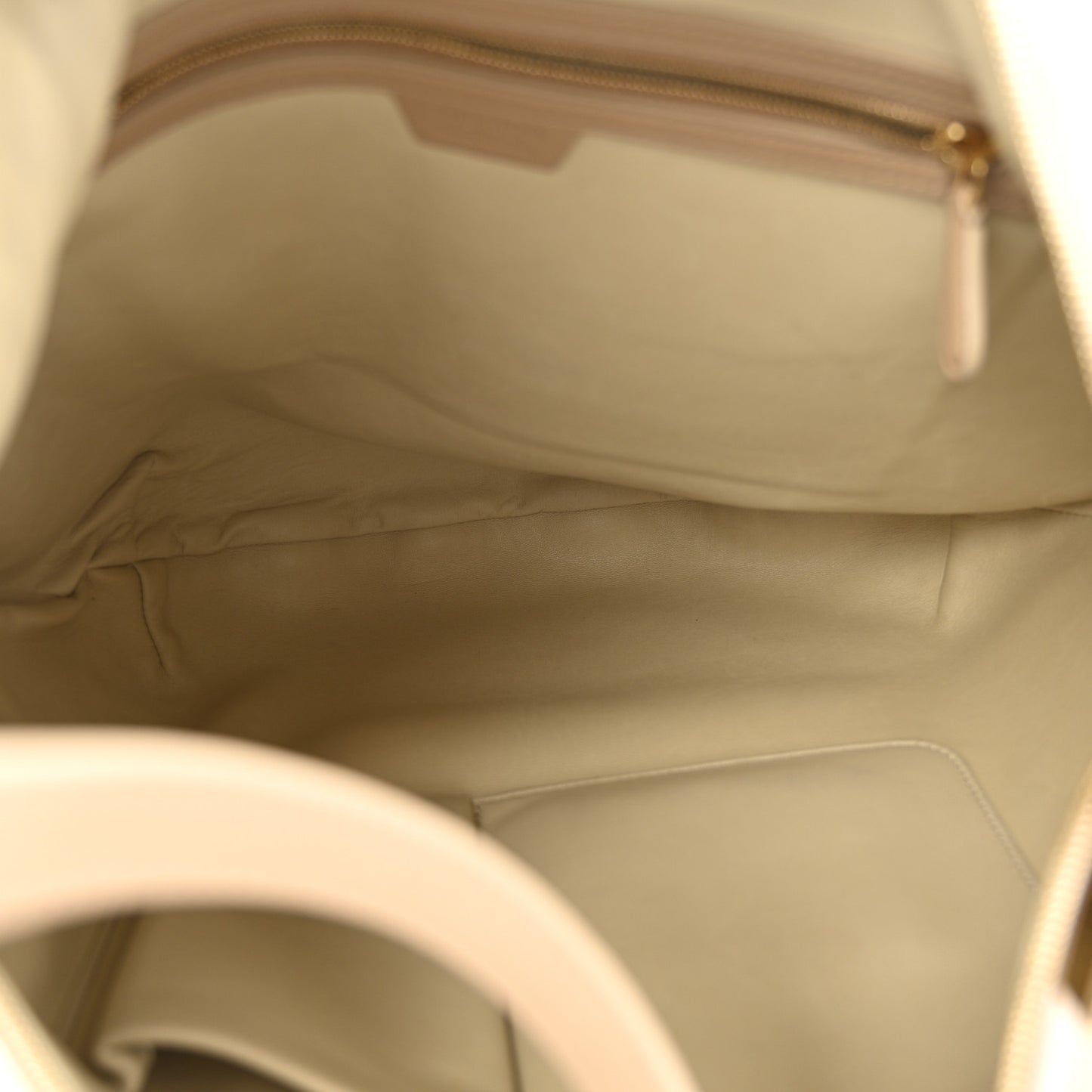Calfskin N/S Allie Bag Dune