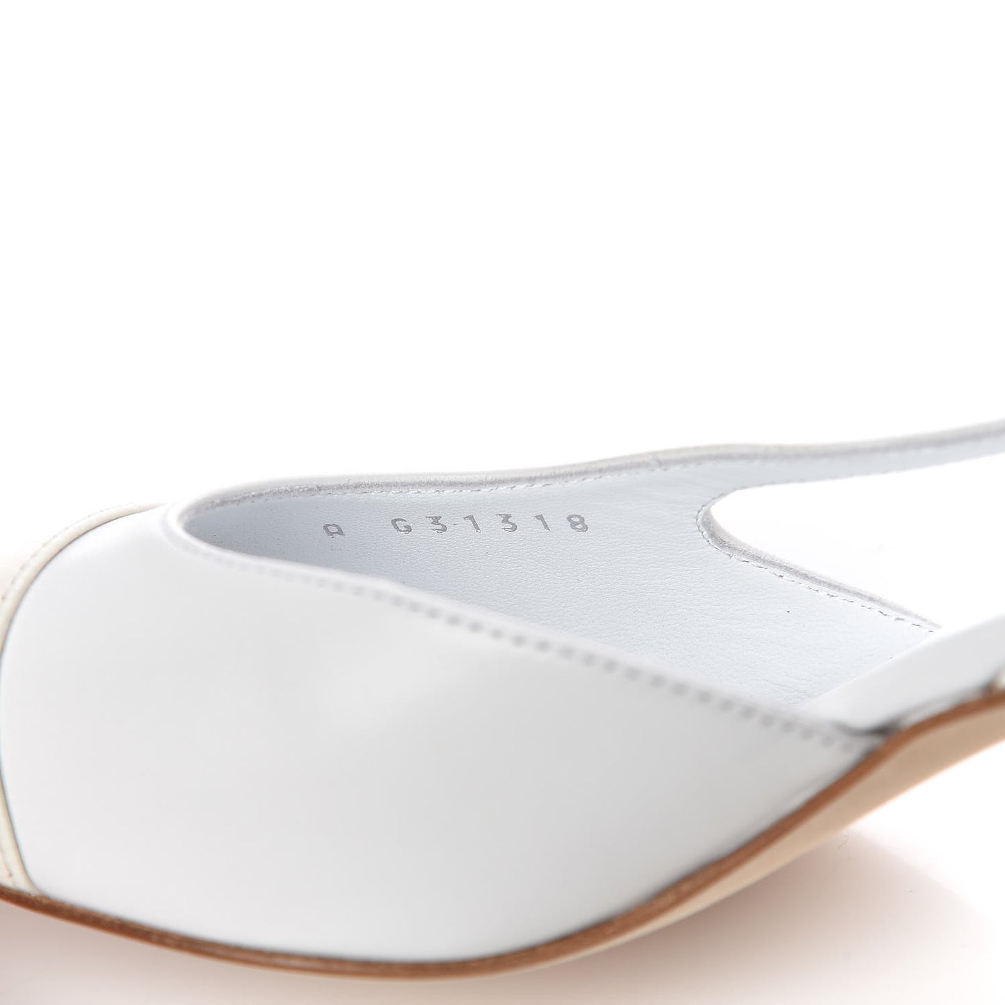Lambskin Goatskin Cap Toe CC Slingback Sandals 37 White