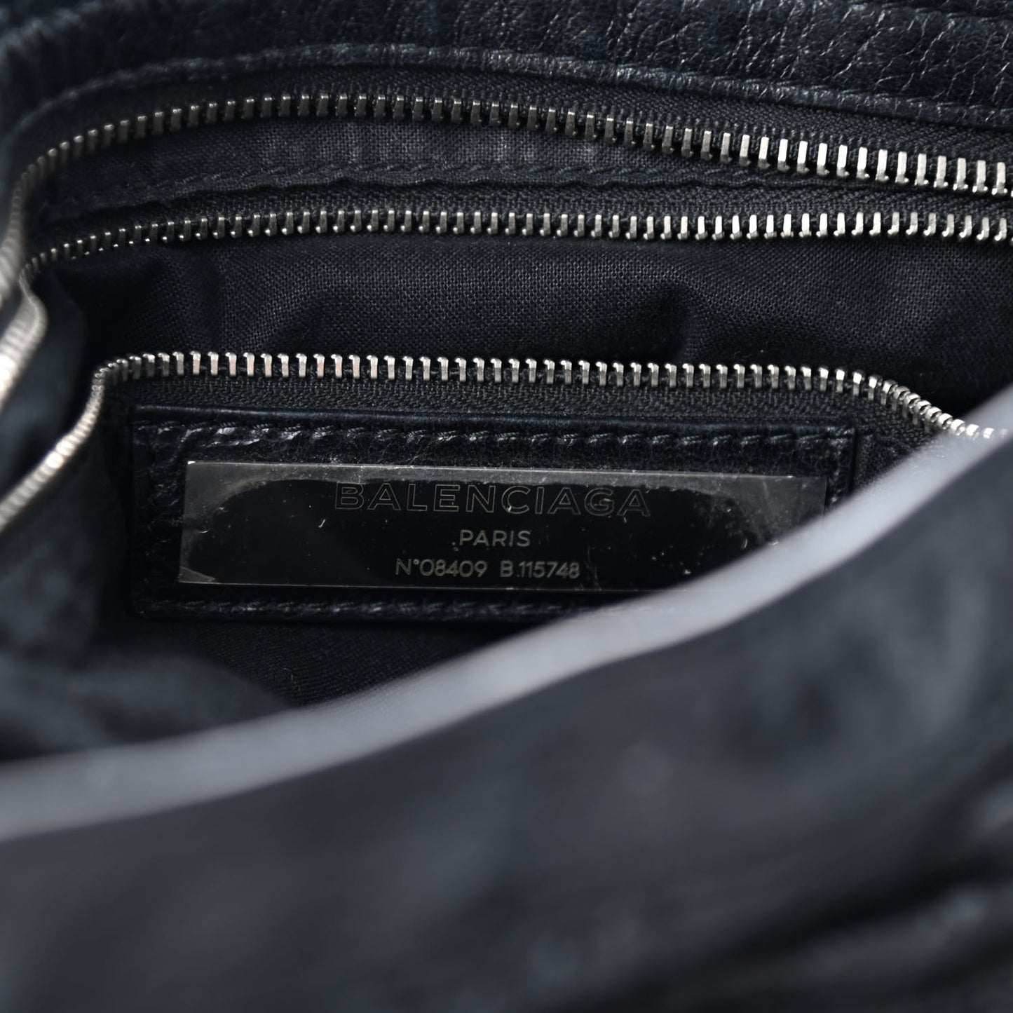 Agneau Classic Silver Hardware City Black