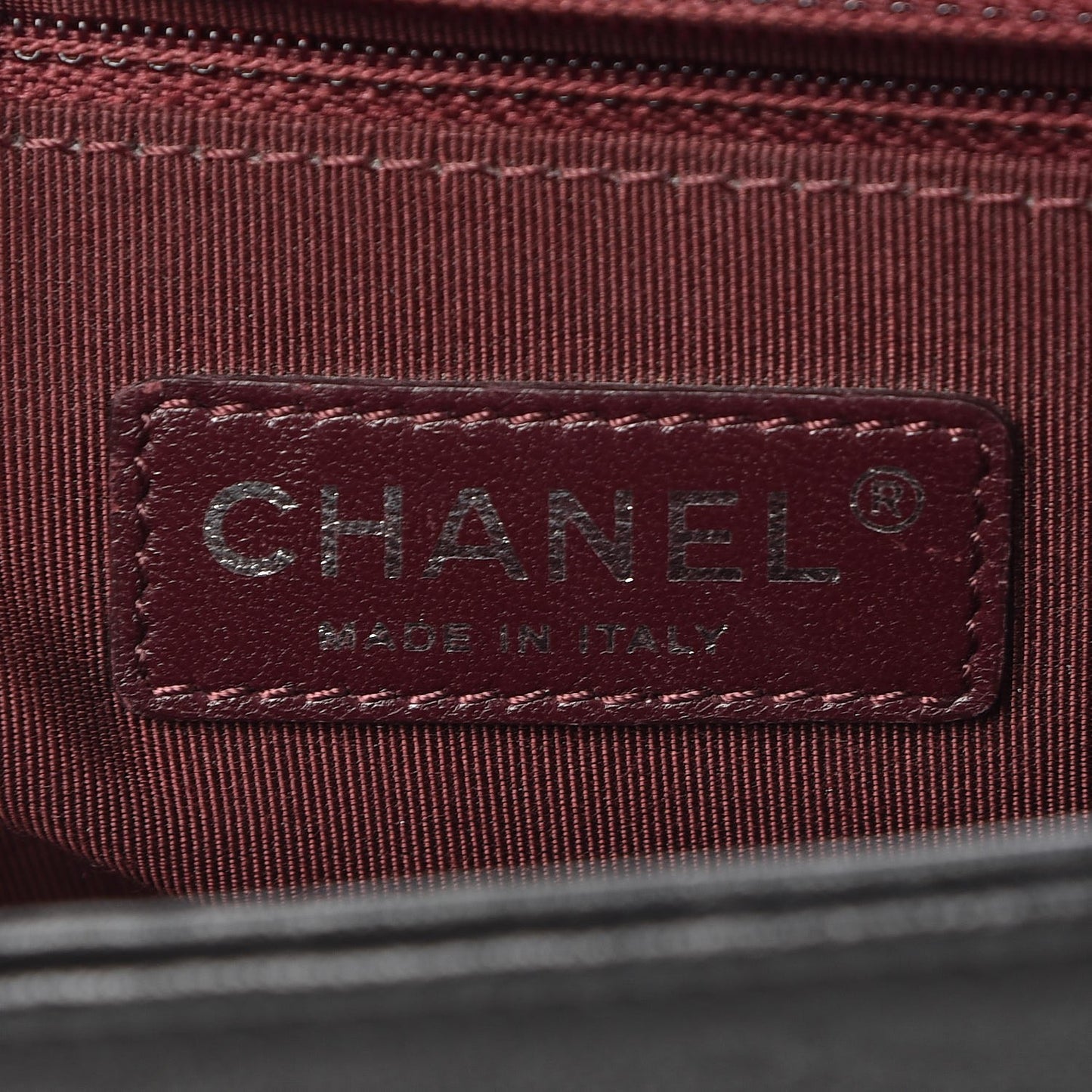 Crumpled Lambskin Medium Studded Boy Flap Black