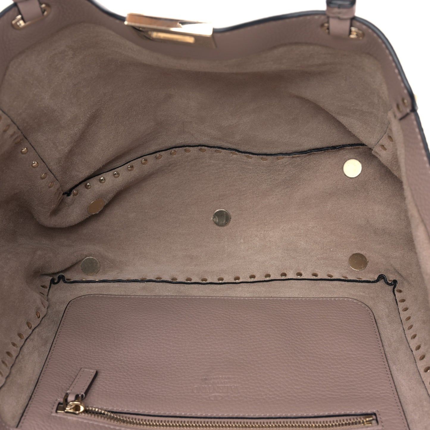 Pebbled Calfskin Medium Rockstud Tote Poudre