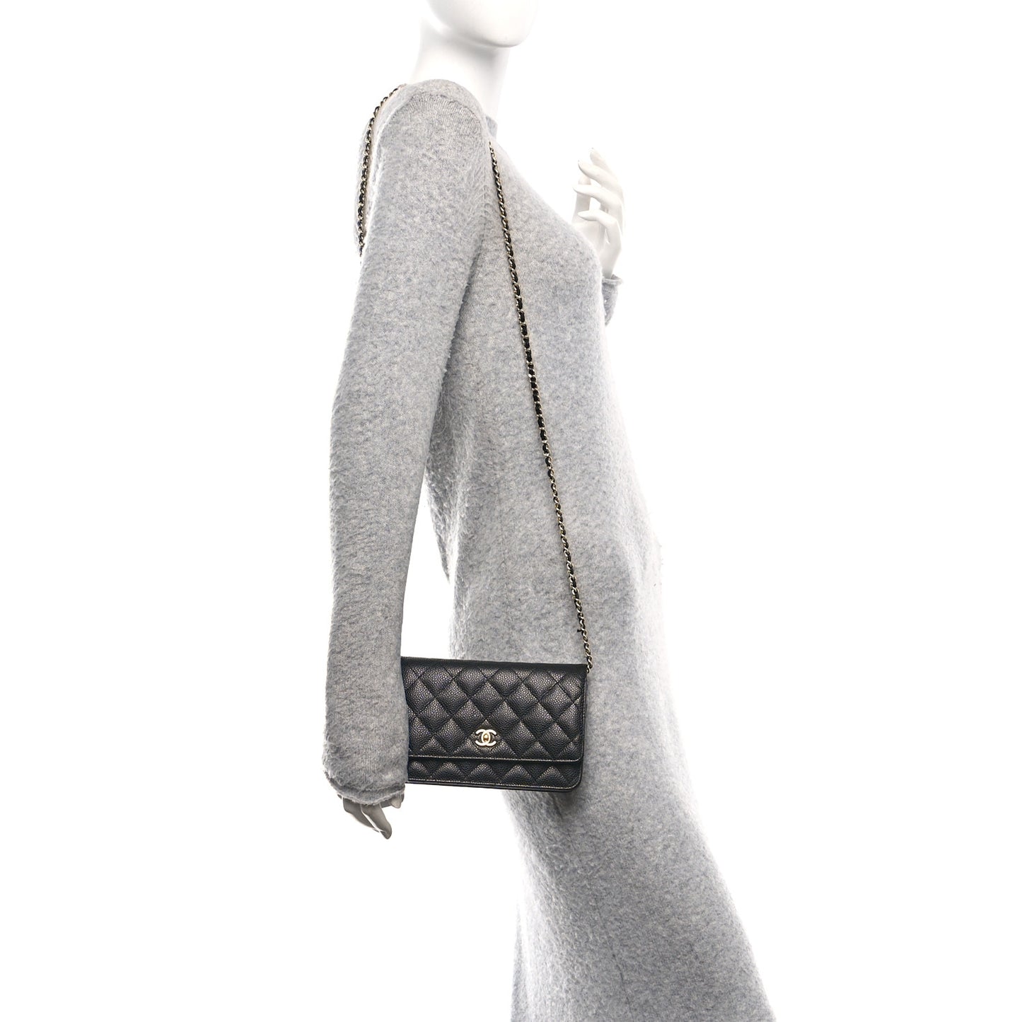 Caviar Quilted CC Turnlock Wallet On Chain WOC Black