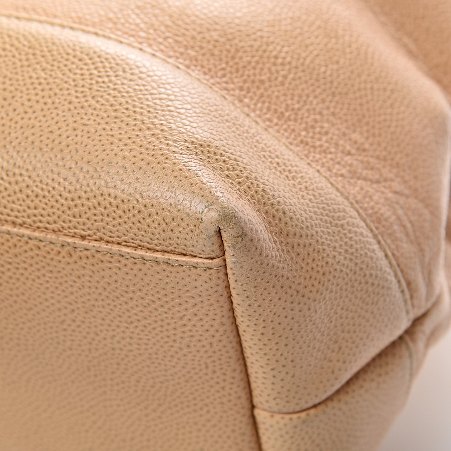 Caviar CC Shoulder Bag Beige