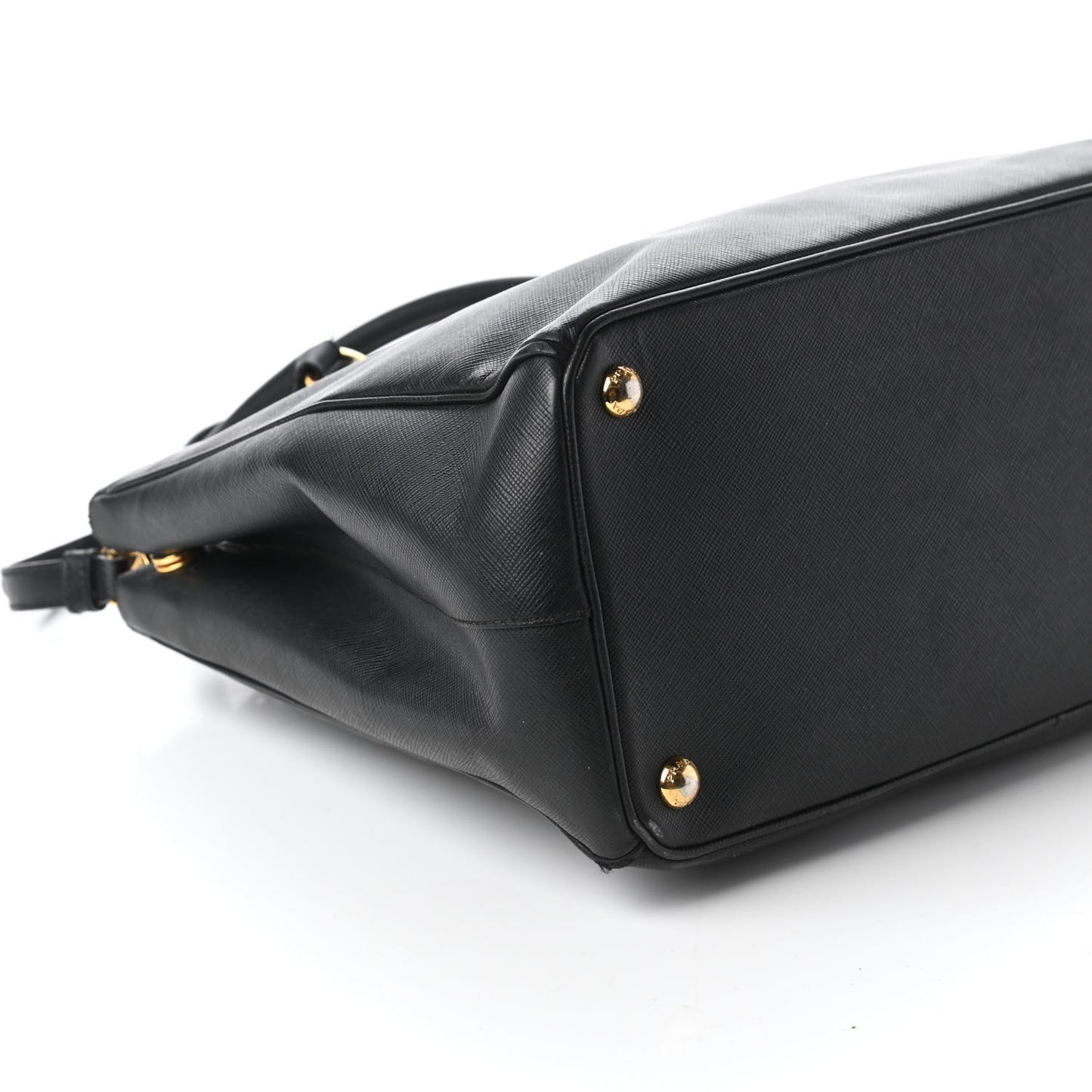Saffiano Medium Galleria Double Zip Tote Black