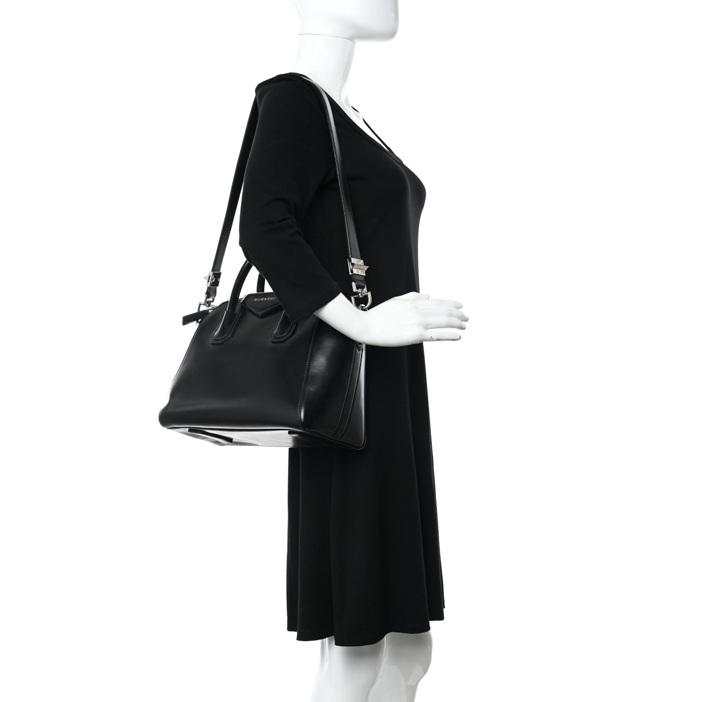 Shiny Lord Calfskin Small Antigona Black