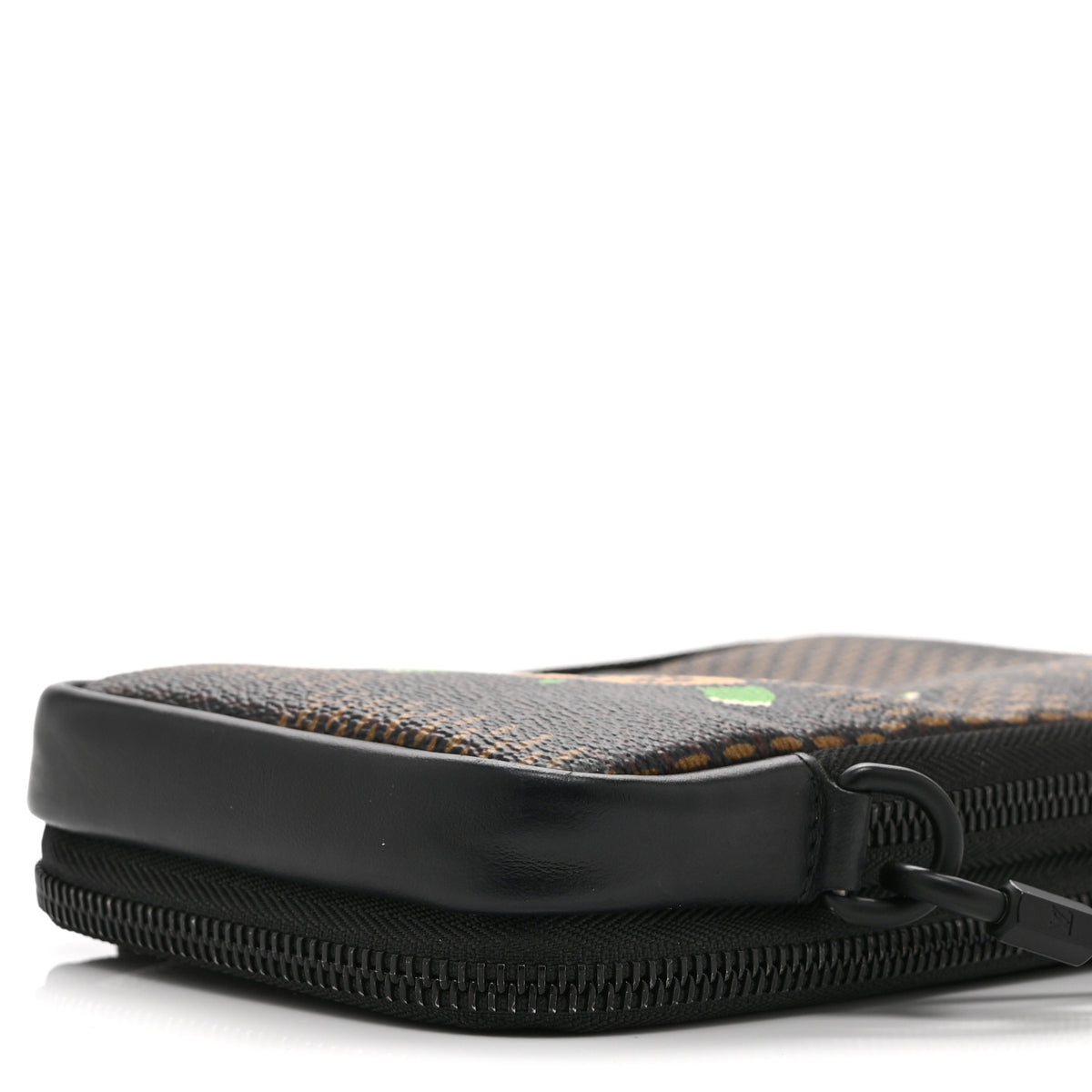 Louis Vuitton X NIGO Giant Damier Ebene Tortoise Double Phone Pouch 10 of 10