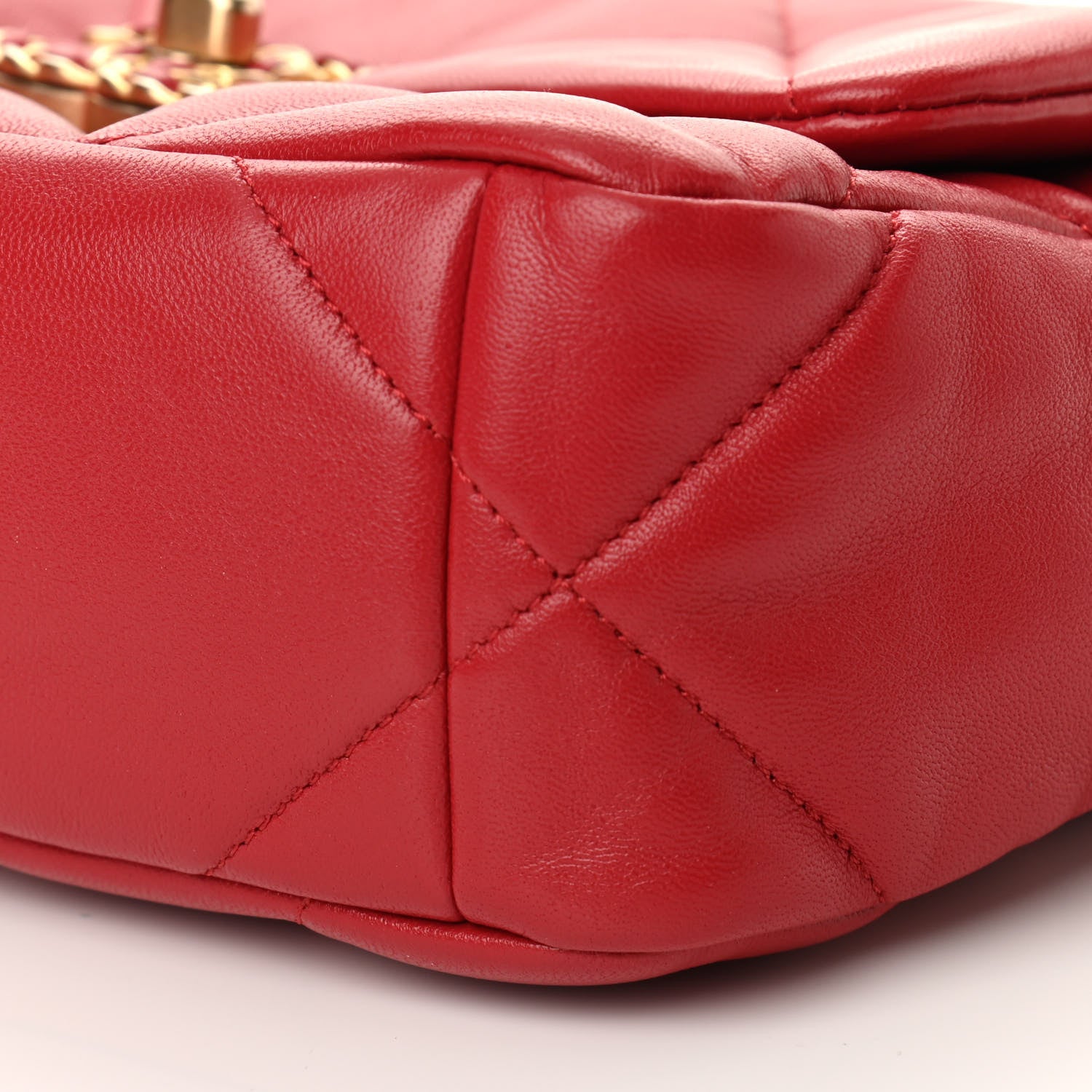 Chanel Lambskin Quilted Medium Chanel 19 Flap Red 10 of 11