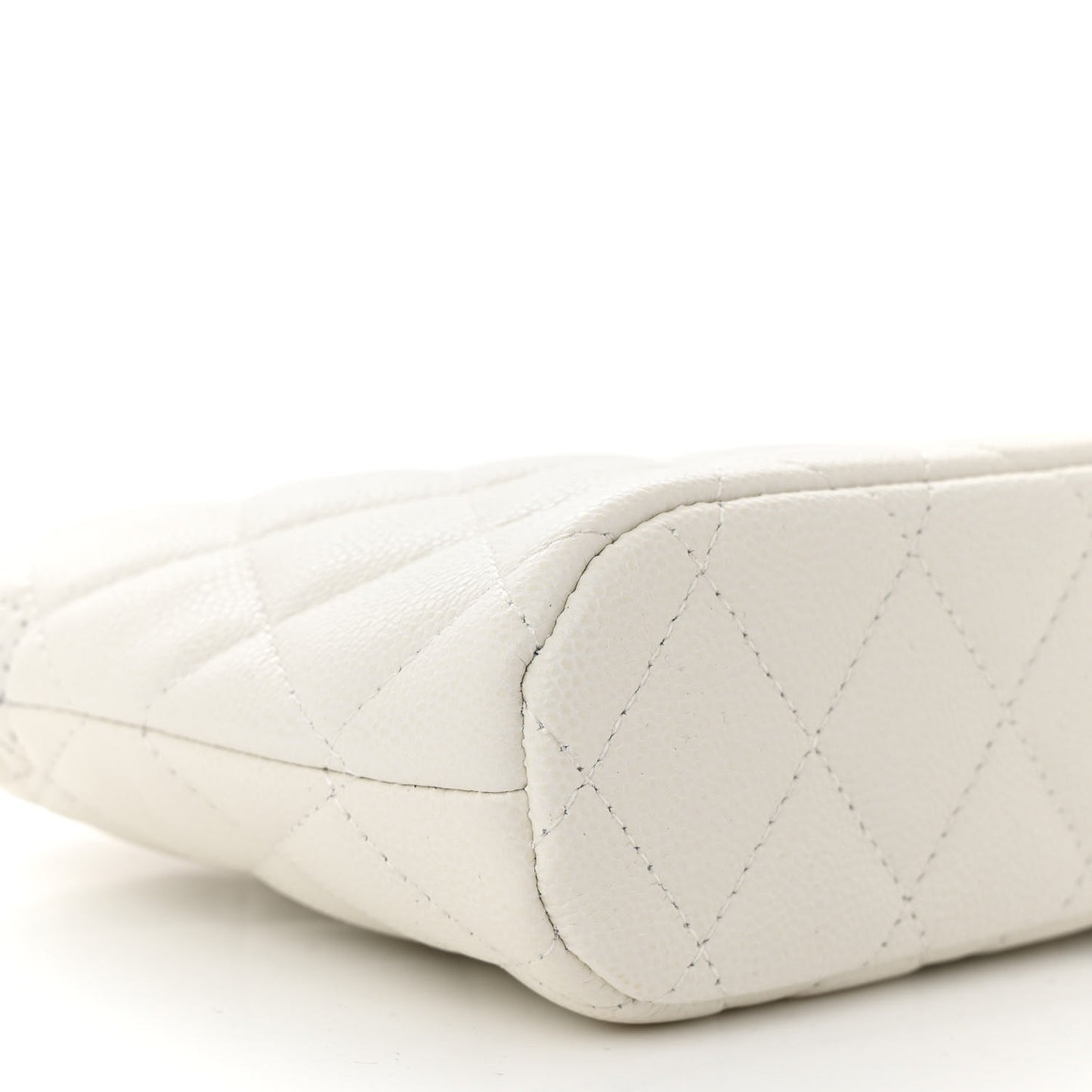 Caviar Quilted Classic Clutch With Chain White