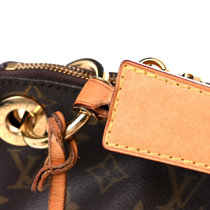 Louis Vuitton Monogram Berri MM 22 of 25