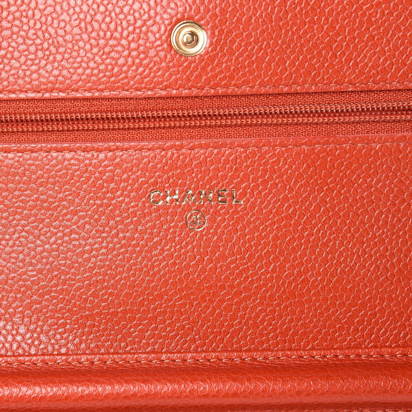 Pearly Caviar Quilted Wallet On Chain WOC Orange