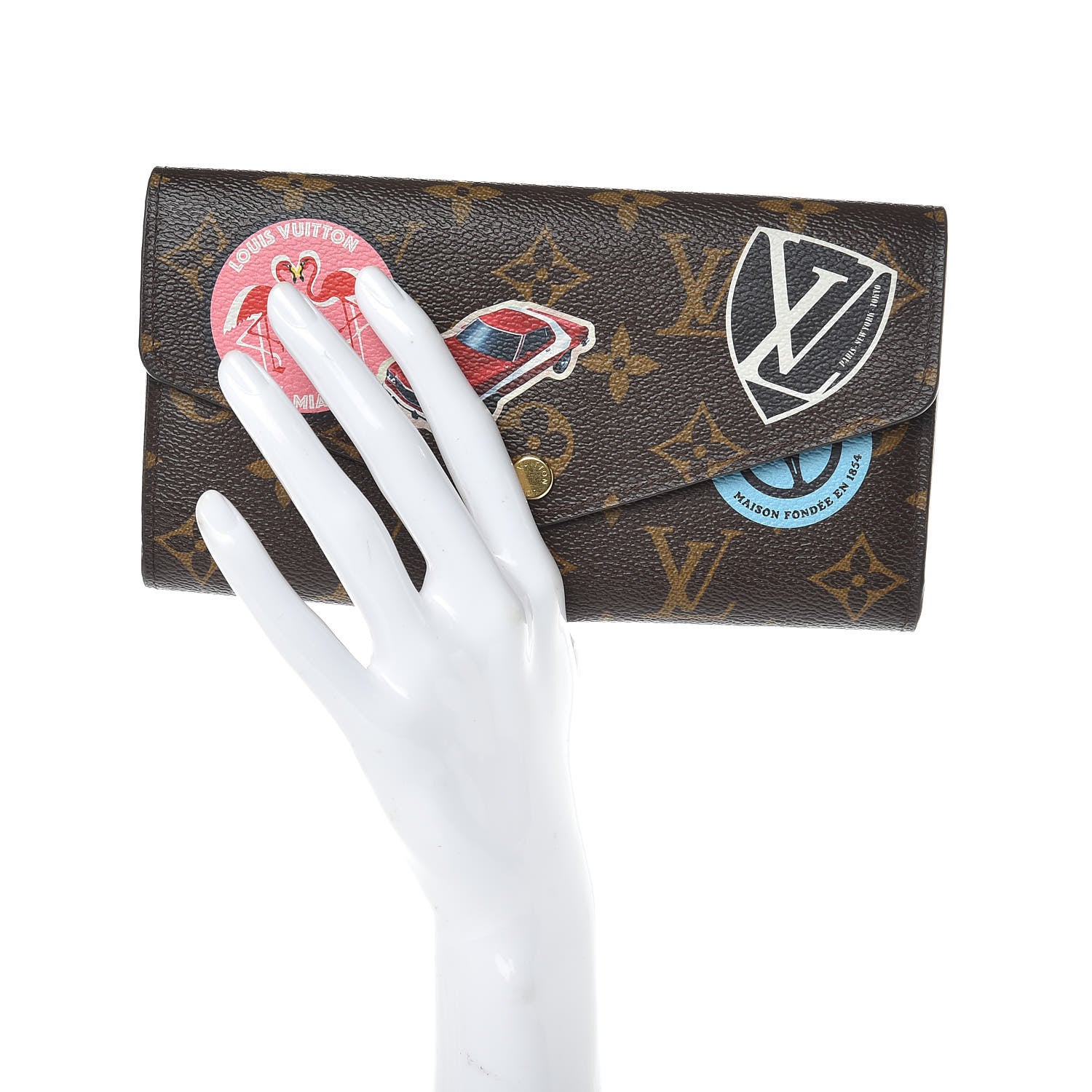 Louis Vuitton Monogram World Tour Sarah Wallet 2 of 7