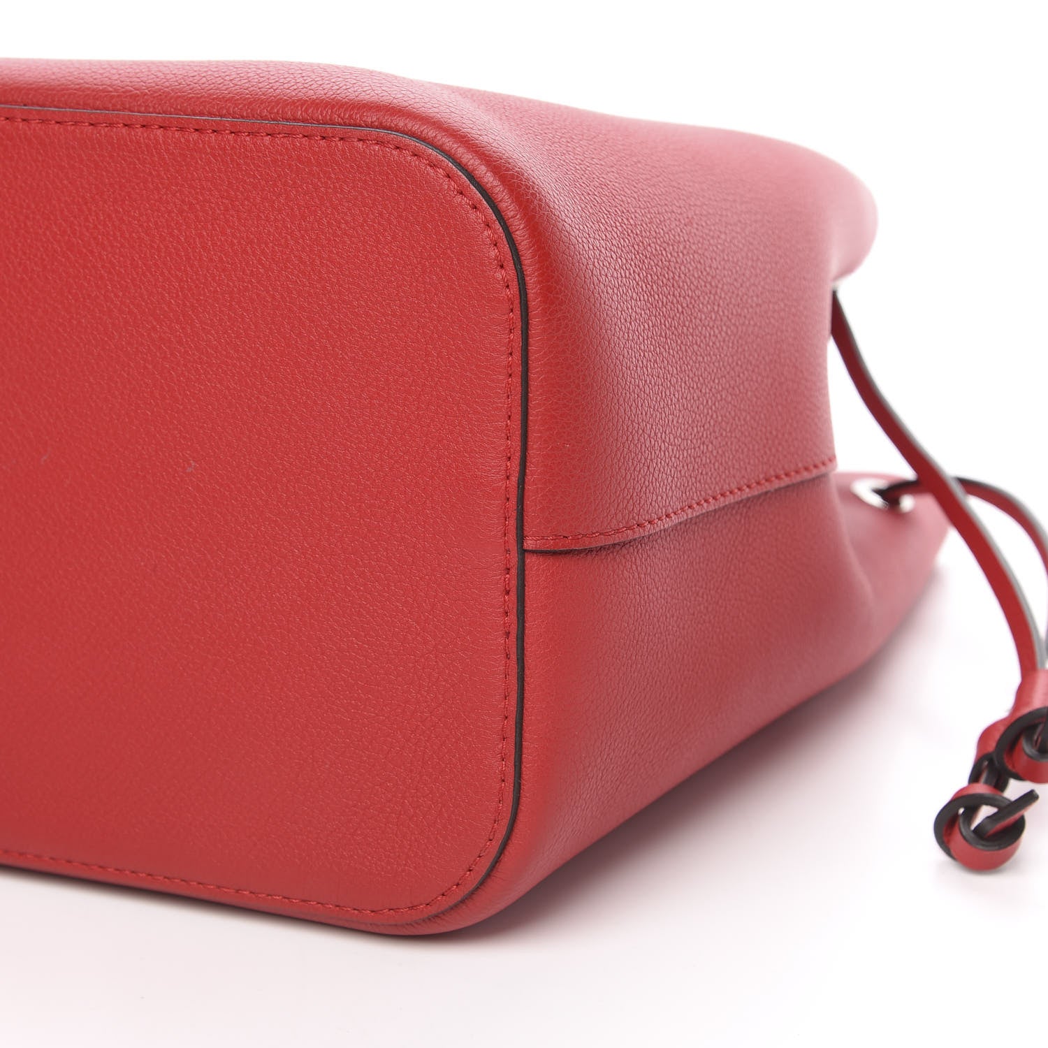 Louis Vuitton Calfskin Lockme Bucket Rubis 8 of 9