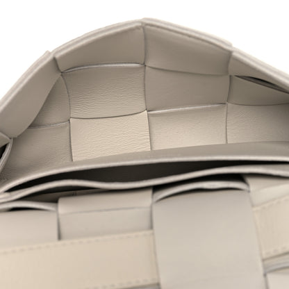 Bottega Veneta Nappa Maxi Intreccio The Belt Cassette Bag White 5 of 12