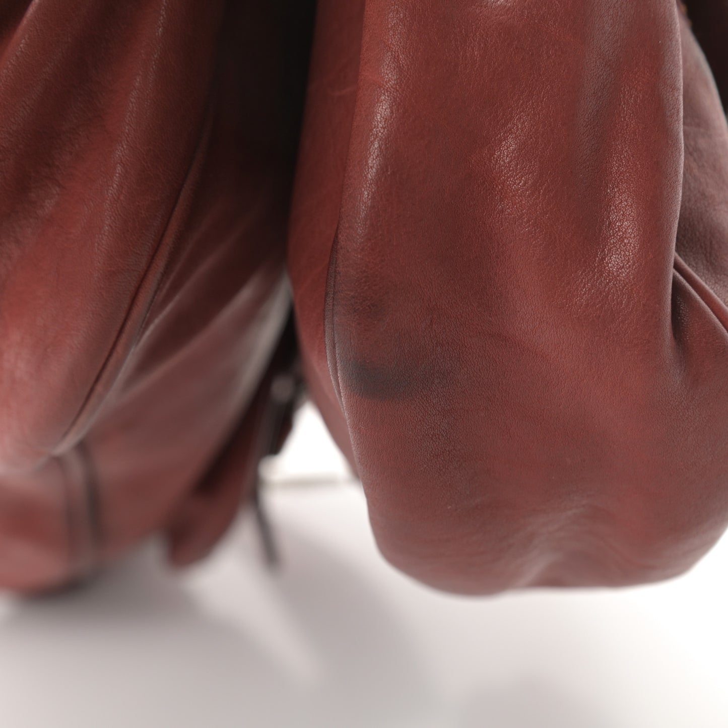 Calfskin Medium Gaucho Double Saddle Red