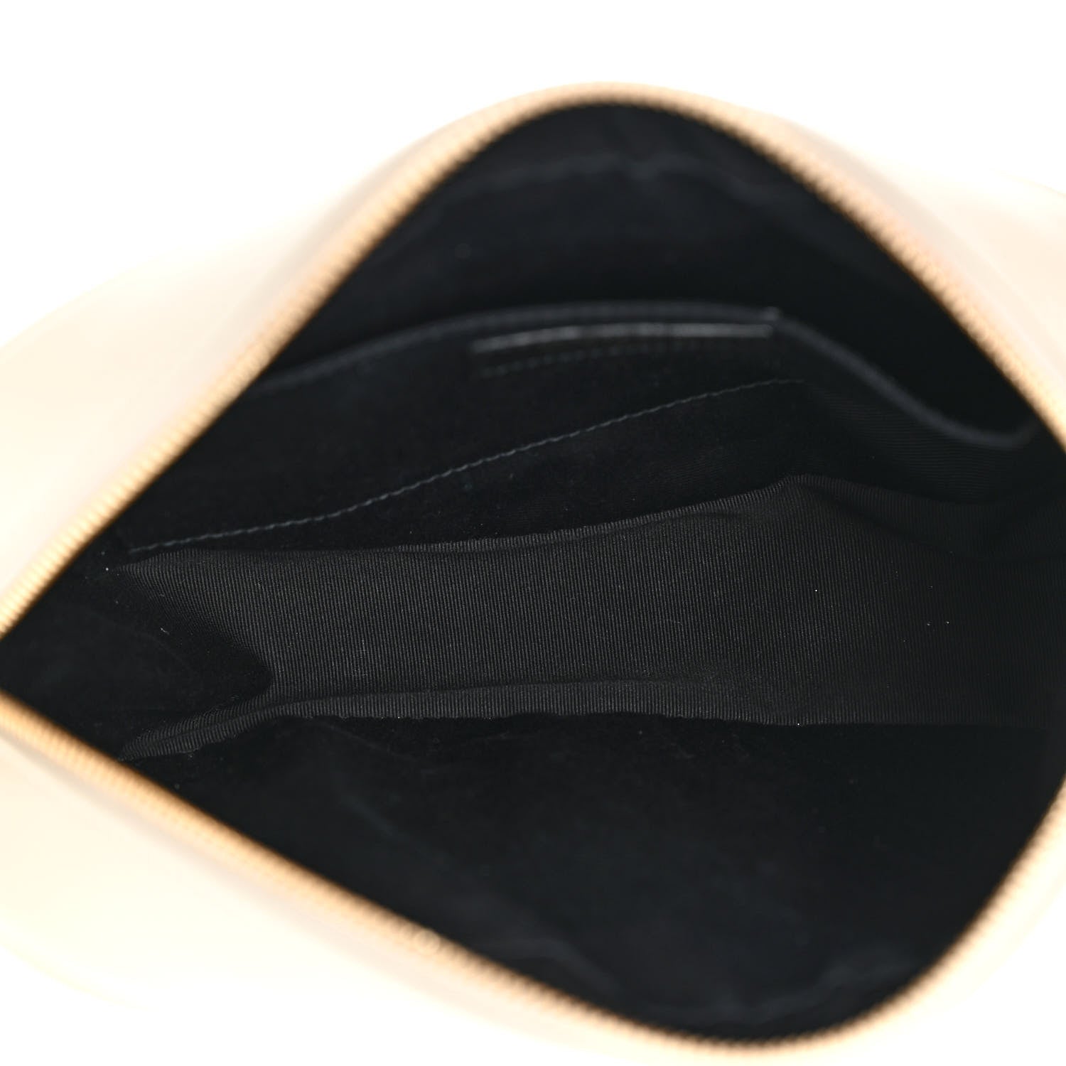 Saint Laurent Calfskin Matelasse Monogram Lou Camera Bag Blanc Vintage 5 of 9