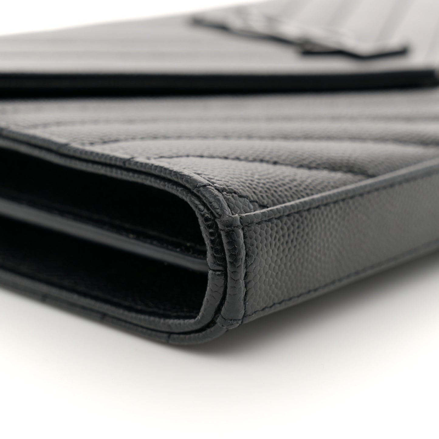 Grain De Poudre Matelasse Chevron Monogram Monochrome Chain Wallet Black