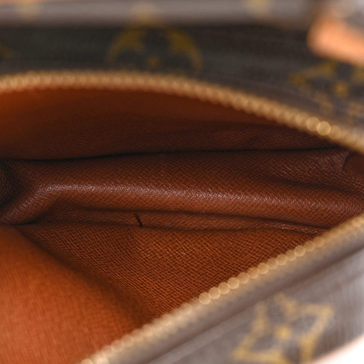 Louis Vuitton Monogram Amazone PM 6 of 20