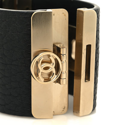 Chanel Calfskin CC Wide Cuff S Black 4 of 7