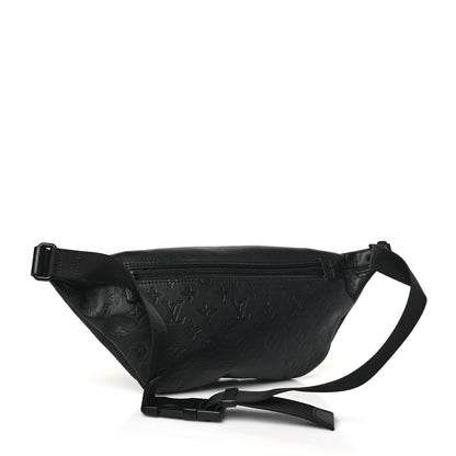 Louis Vuitton Calfskin Monogram Shadow Discovery Bumbag Black 3 of 9