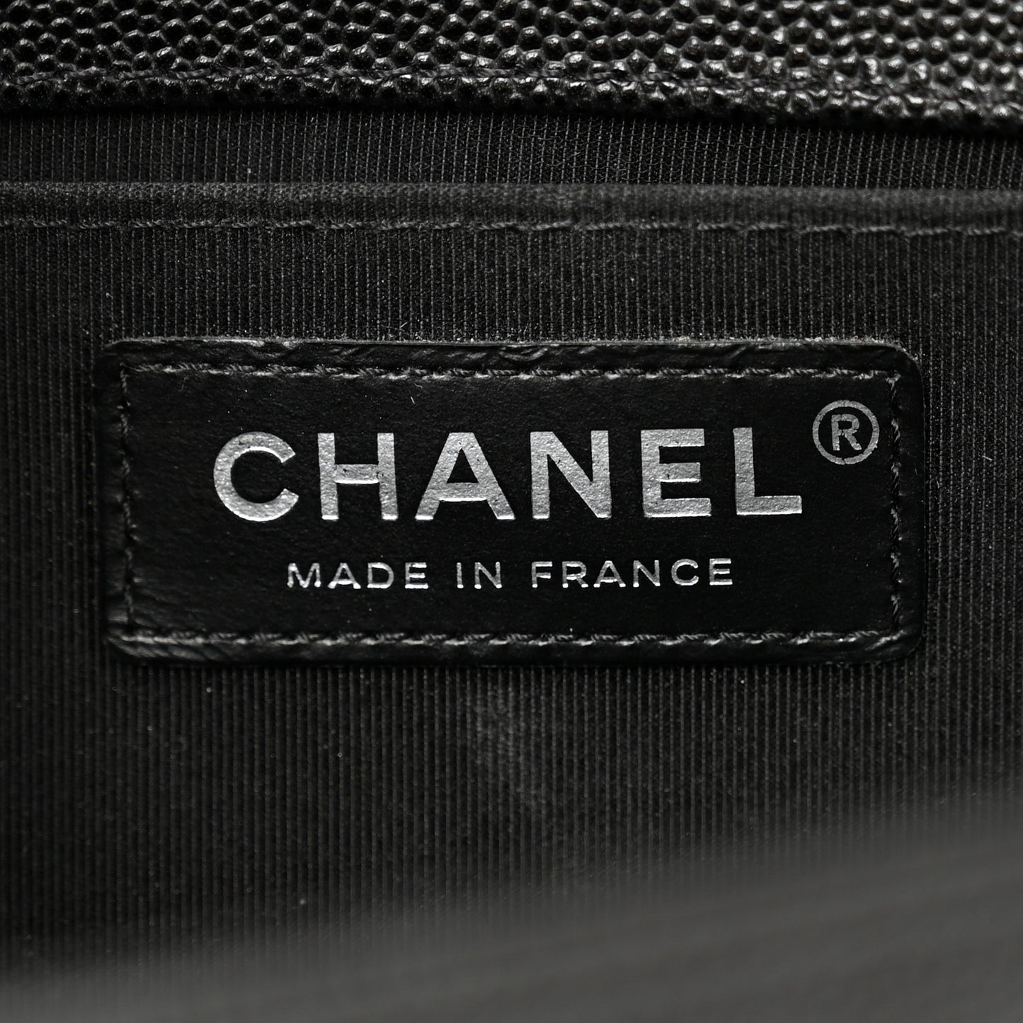 Caviar Quilted Medium Boy Flap Black