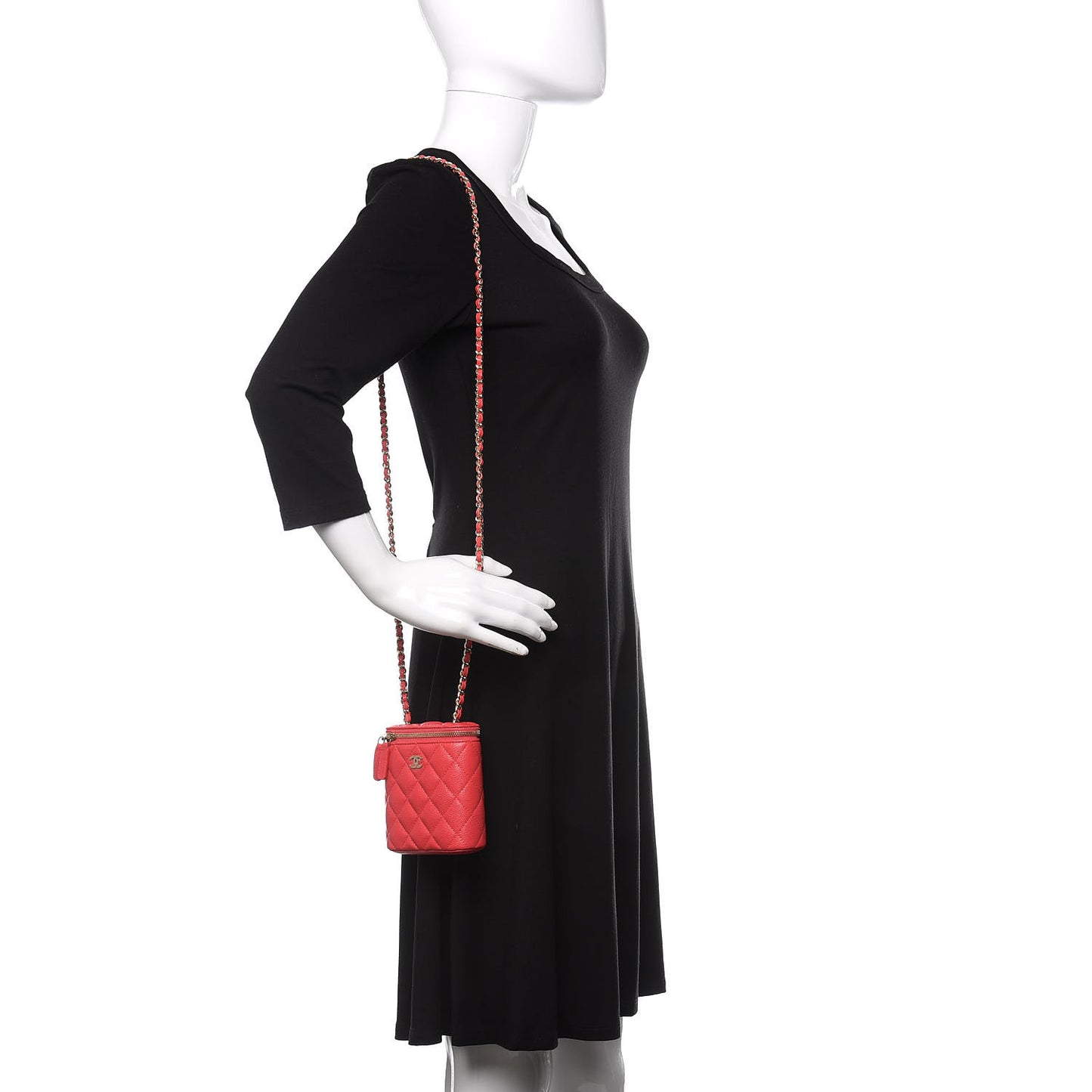 Caviar Quilted Small Vertical Coco Beauty Vanity Case With Chain Red