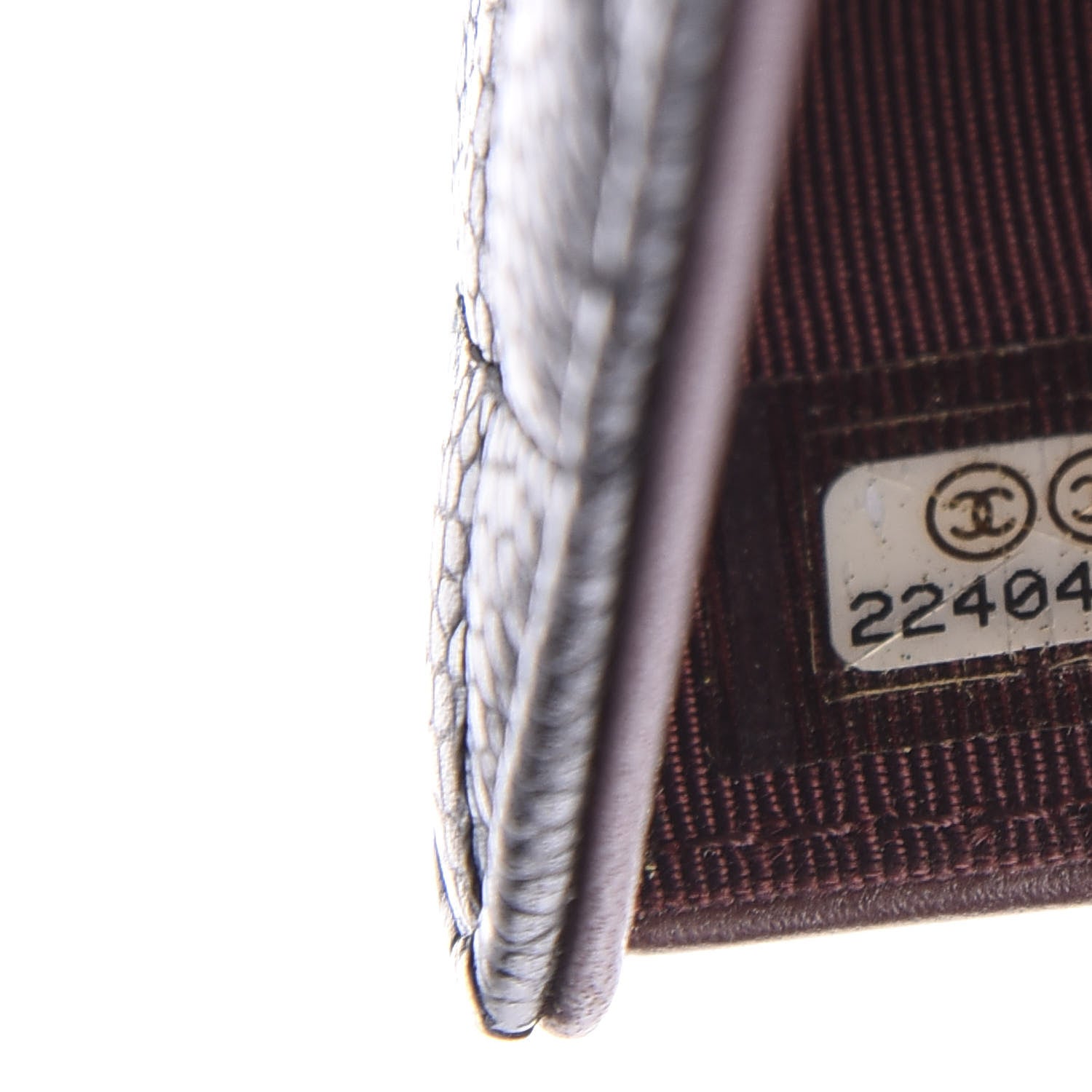 Chanel Caviar Quilted Yen Wallet Black 7 of 10