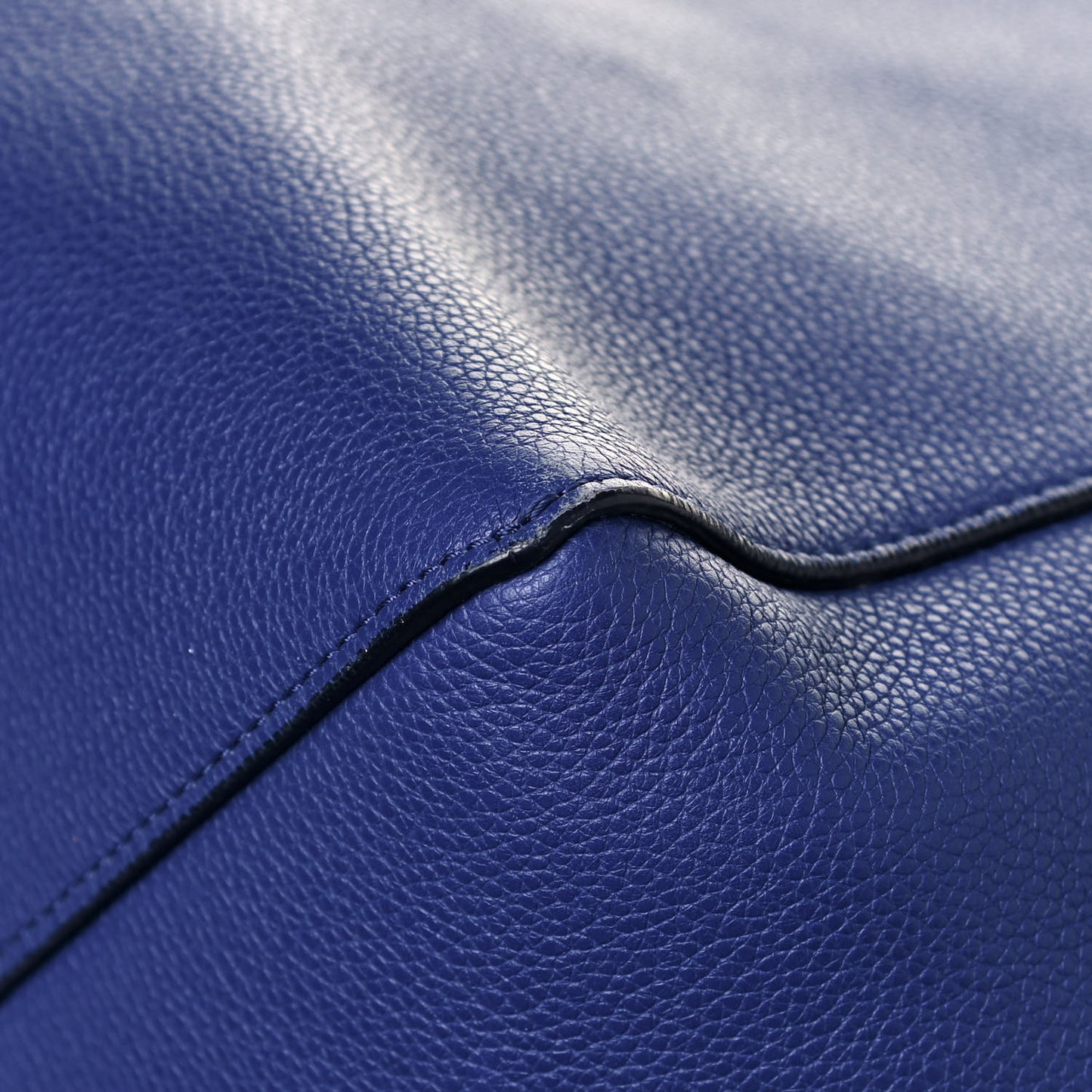 Soft Grained Calfskin Medium Belt Cabas Phantom Indigo