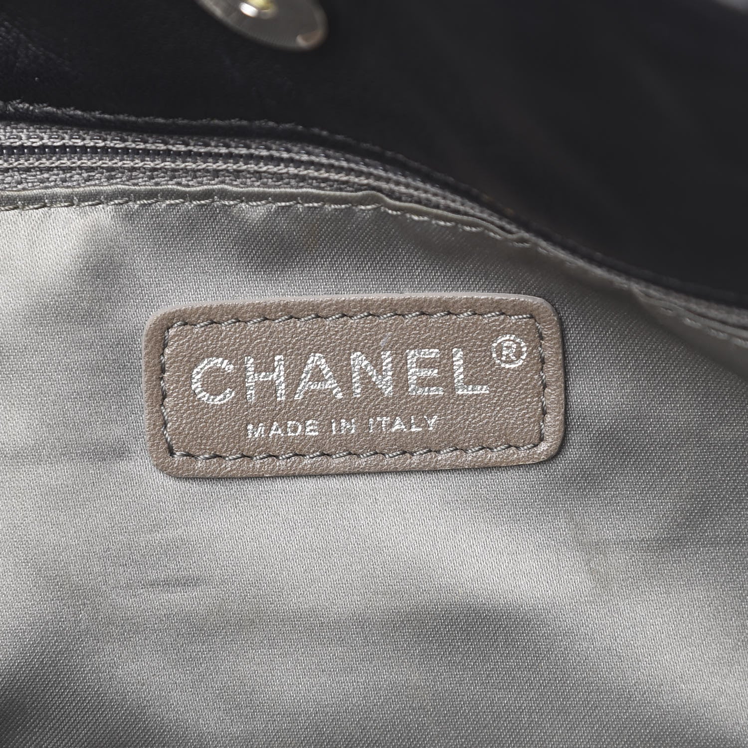 Chanel Lambskin CC Shoulder Bag Black 6 of 11