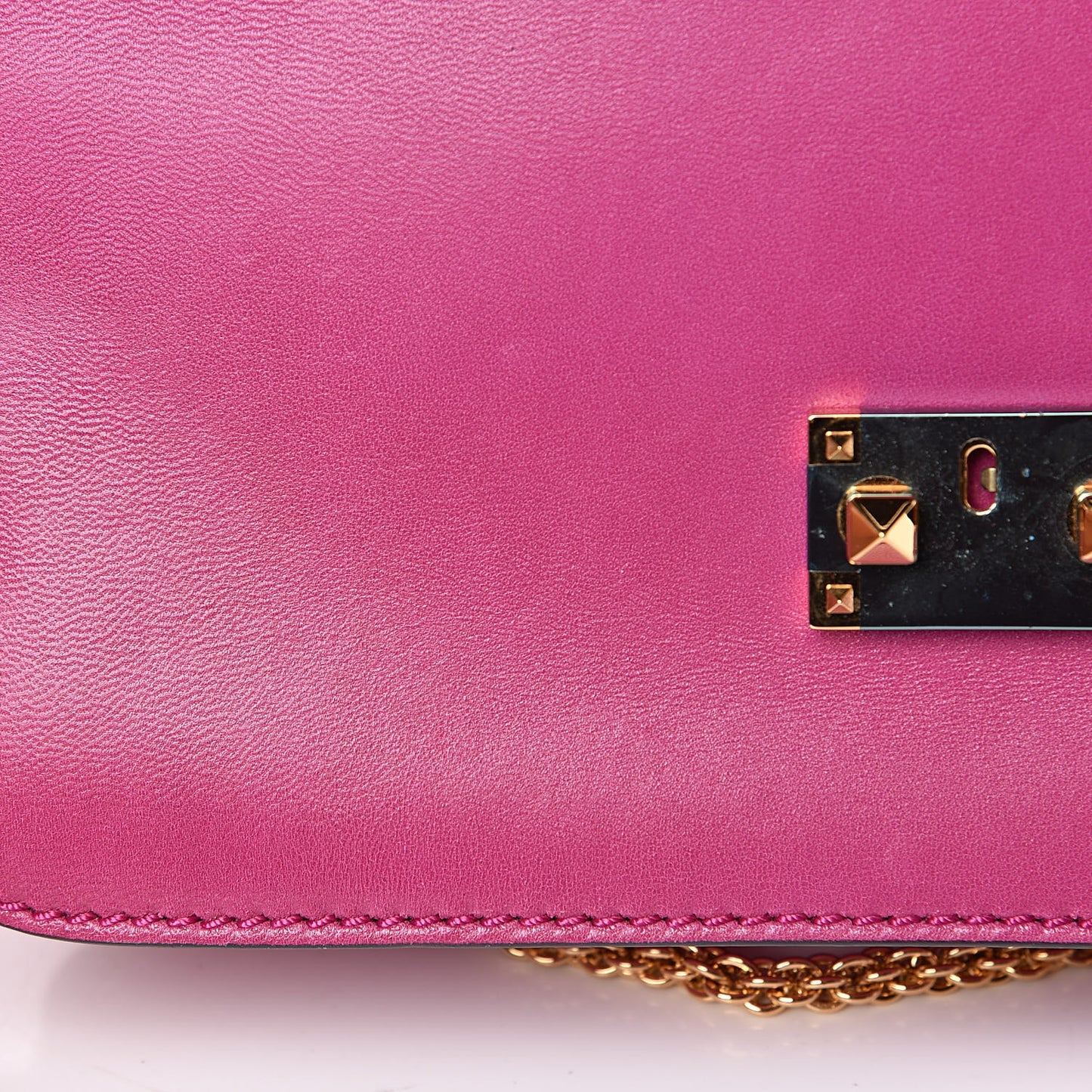 Shiny Nappa L'Amour Rockstud Shoulder Bag Fuxia