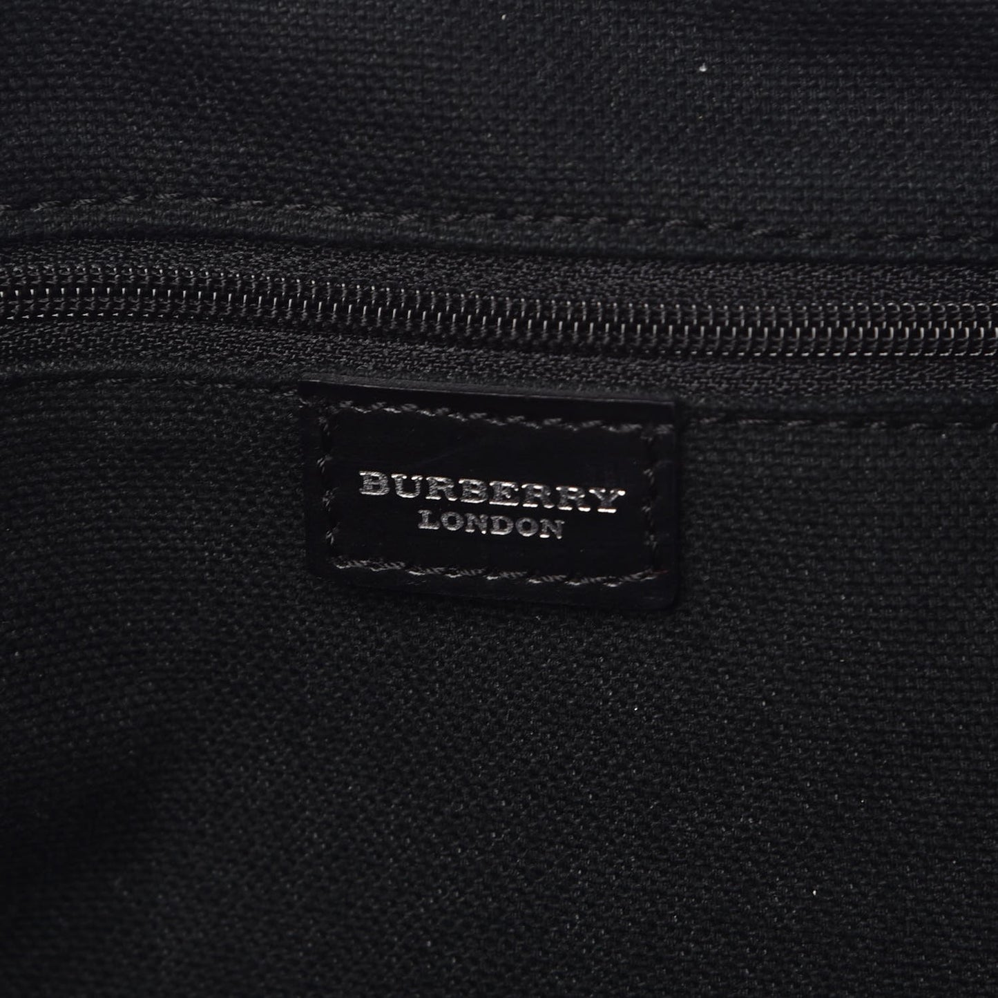 House Check Buckle Tote Black