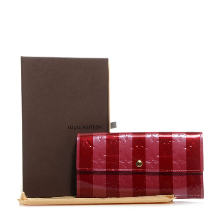 Louis Vuitton Vernis Rayures Sarah Wallet Pomme D'Amour 8 of 8