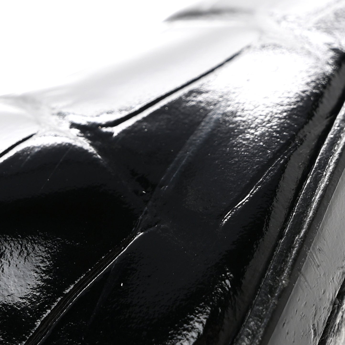 Crocodile Embossed Patent Calfskin Pumps 38 Black