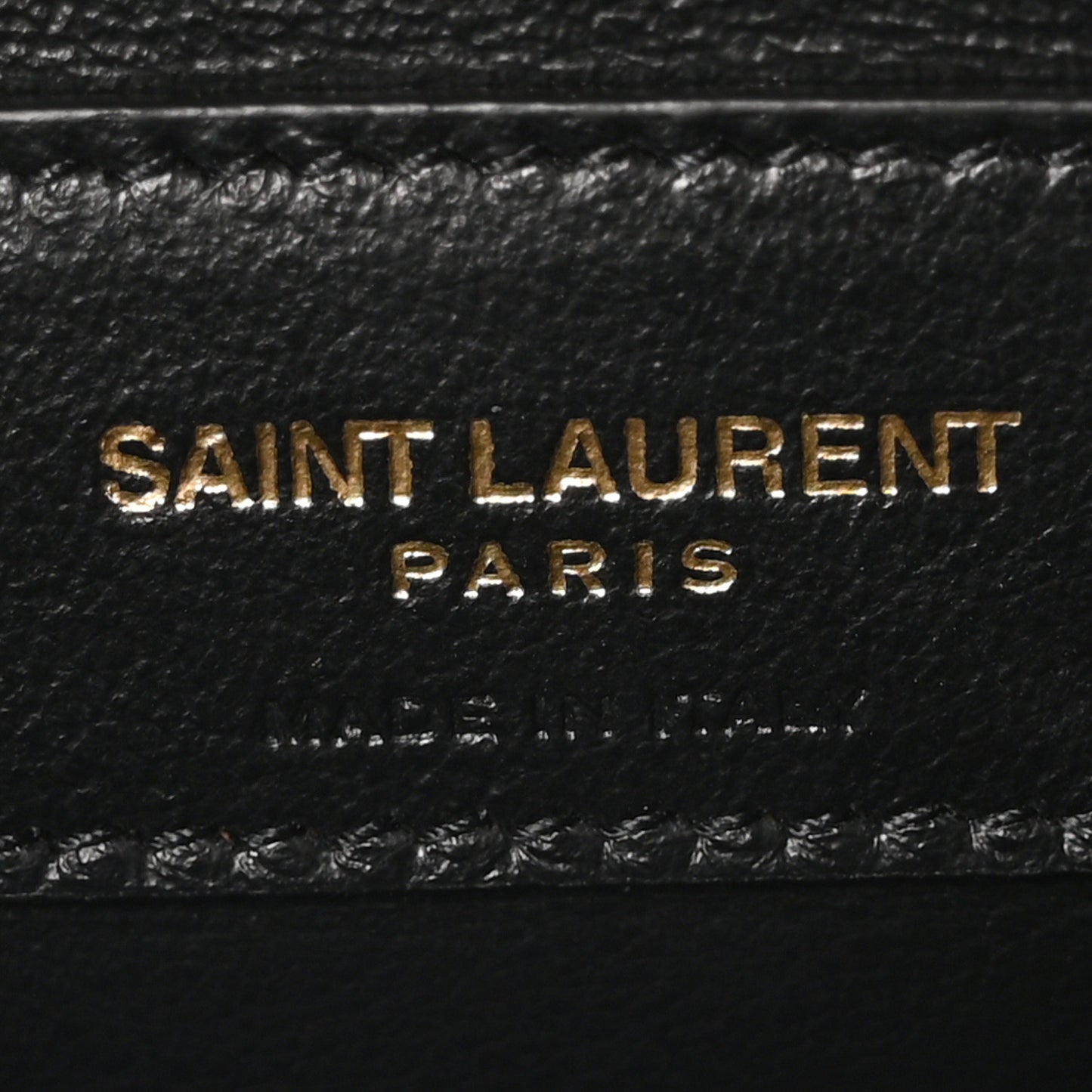 Shiny Calfskin Crocodile Embossed Manhattan Baguette Black
