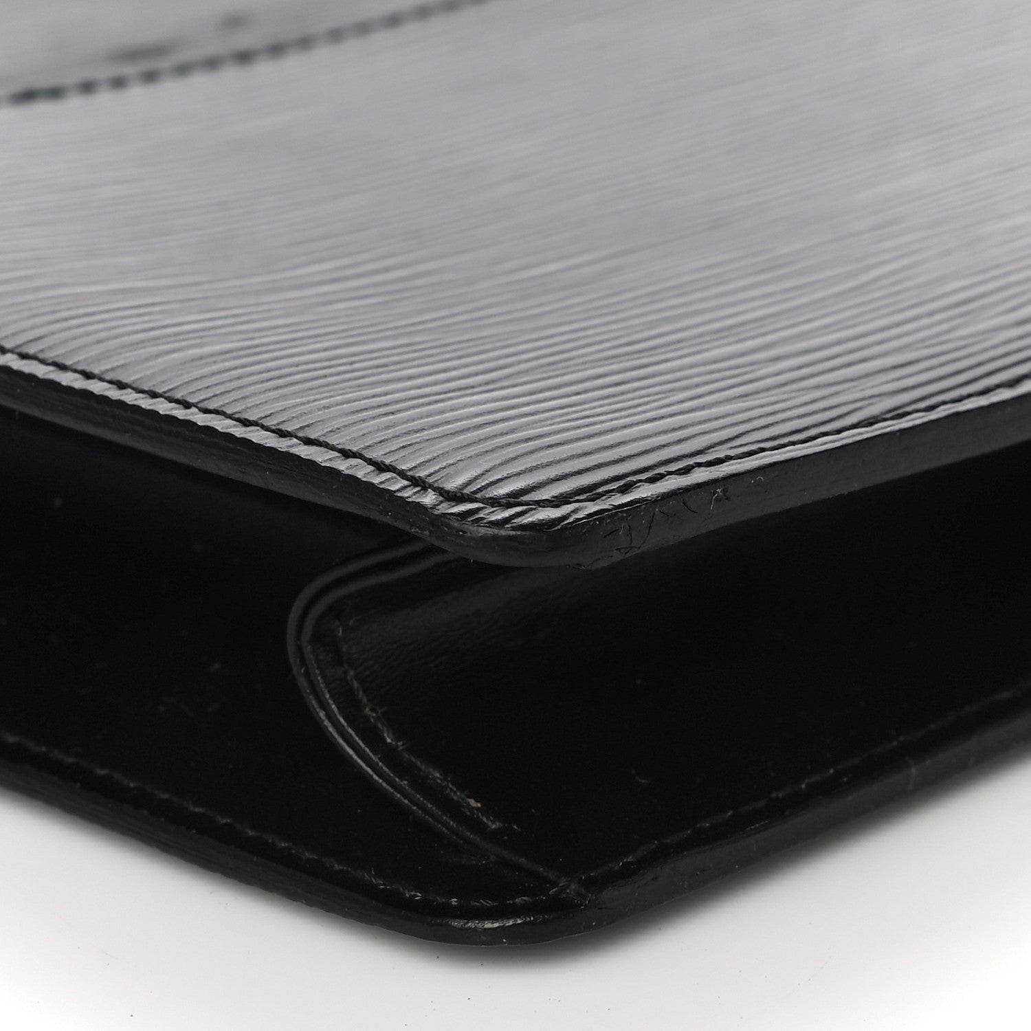 Louis Vuitton Epi Pochette Homme Clutch Black 8 of 14