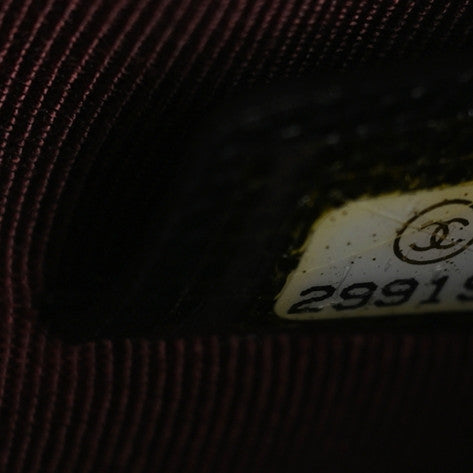 Caviar Quilted Medium Cosmetic Case Black