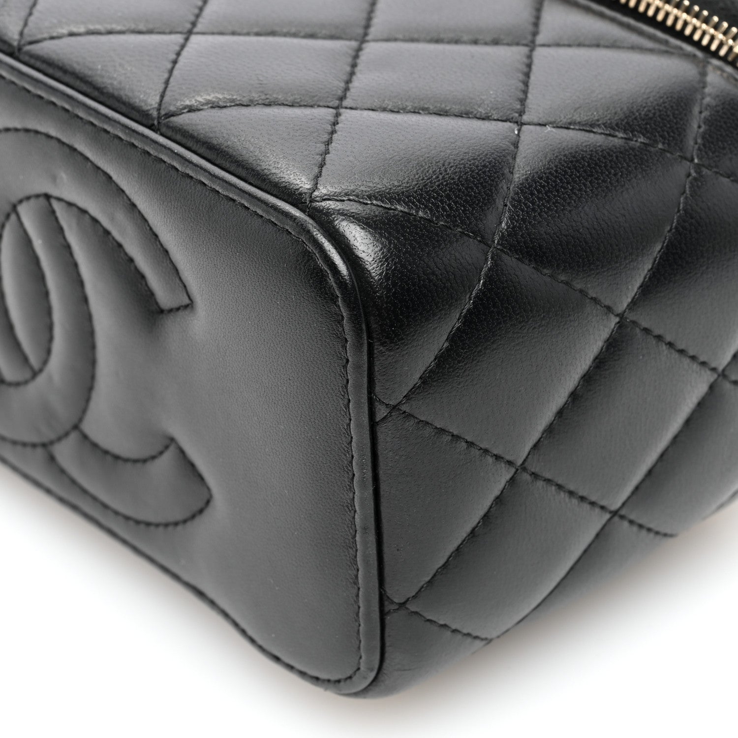 Chanel Lambskin Quilted Pearl Crush Small Vanity Case With Chain Black 11 of 11
