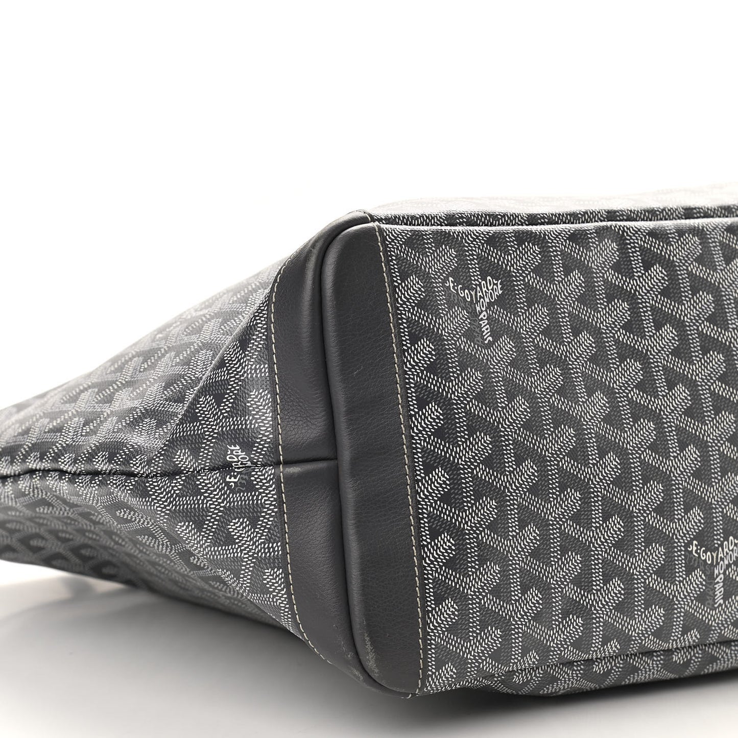 Goyardine Artois MM Grey