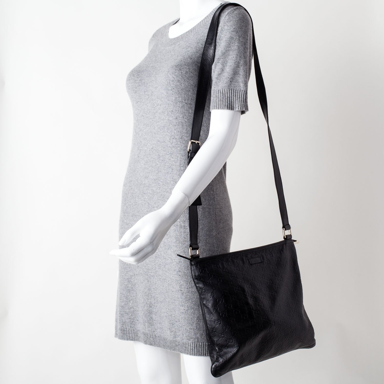 Gucci Guccissima Flat Messenger Bag Black 2 of 11