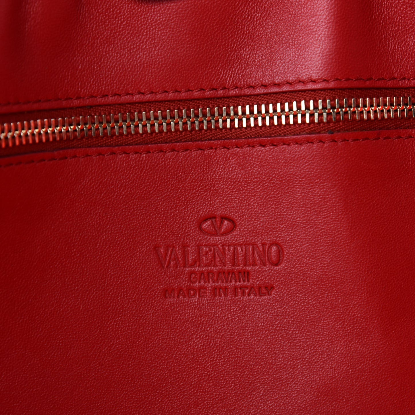 PVC Nappa Medium Rockstud Tote Red
