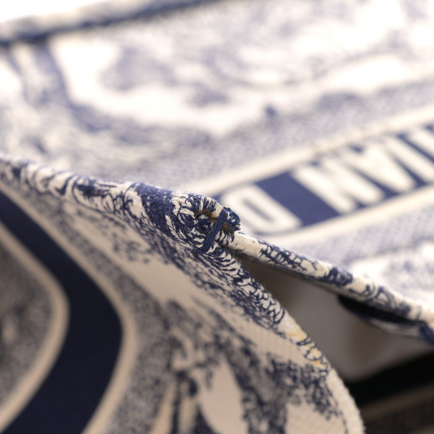Christian Dior Canvas Embroidered Medium Dioriviera Toile De Jouy Book Tote Blue 11 of 11