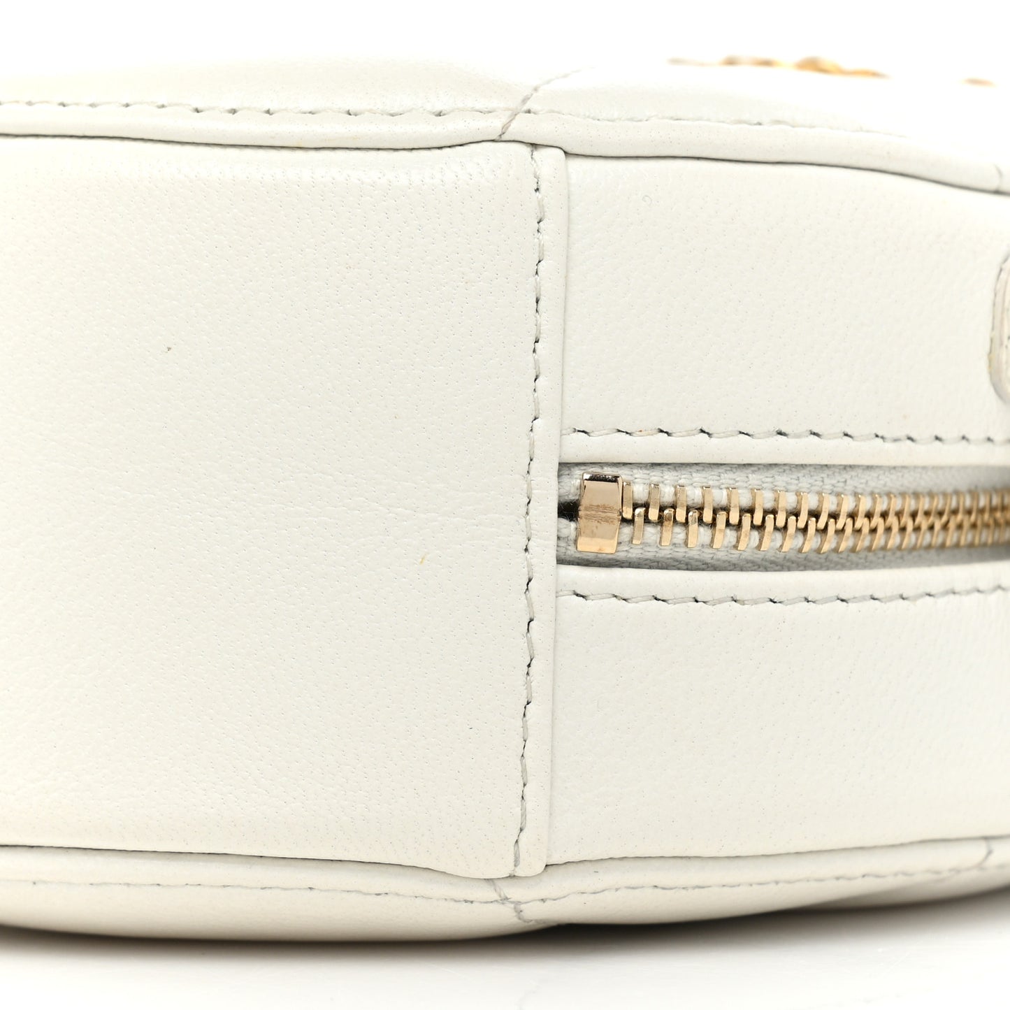 Goatskin Quilted Chanel 19 Round Clutch With Chain White