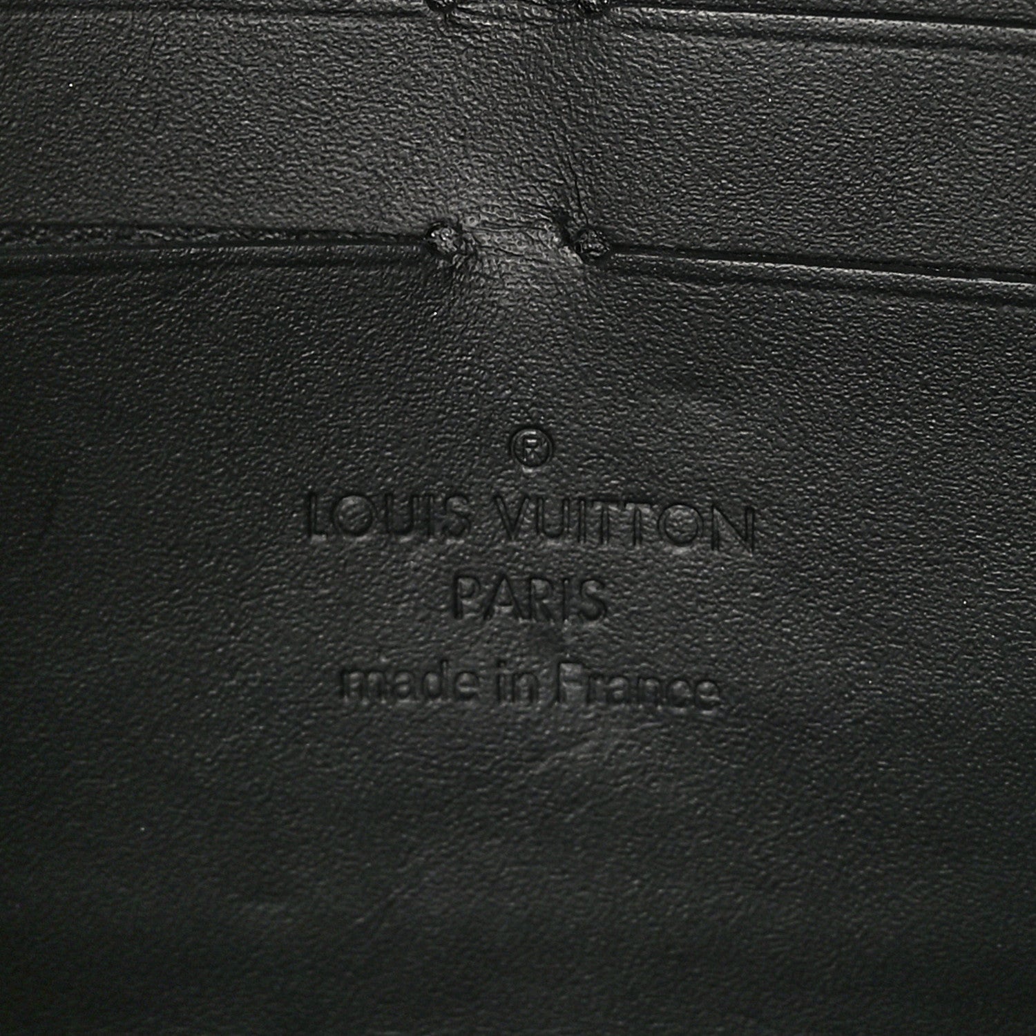 Louis Vuitton Calfskin Graphic Print Twist Chain Wallet White Black White Black 6 of 9