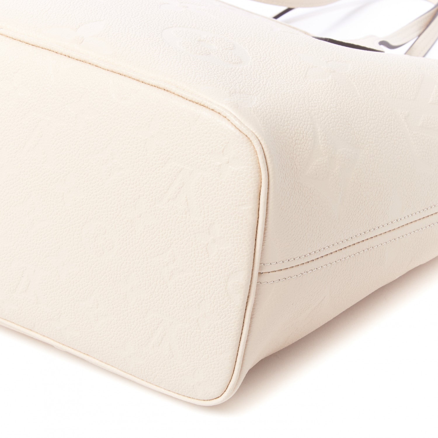 Louis Vuitton Empreinte Monogram Giant Neverfull MM Cream 5 of 9