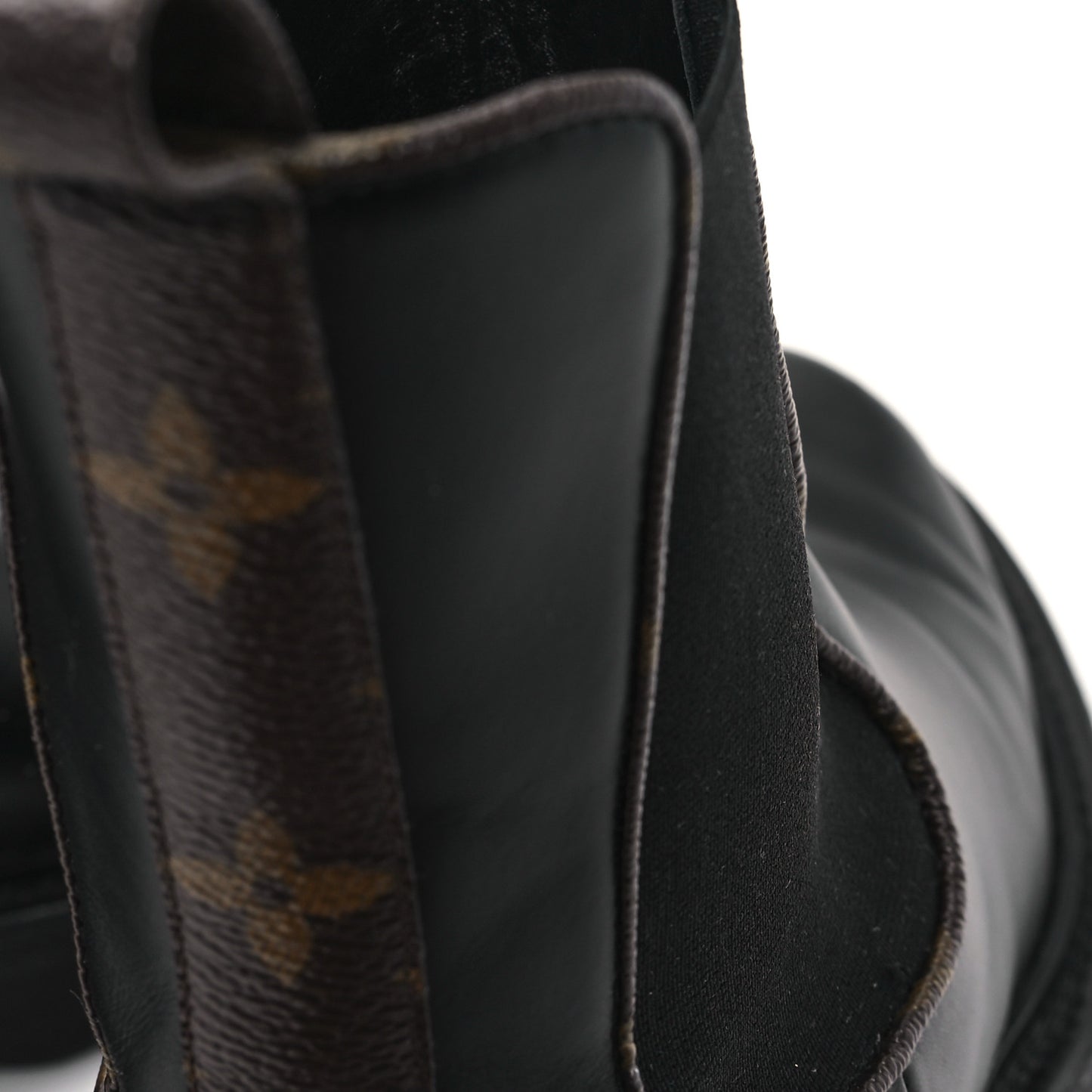 Calfskin Monogram Beaubourg Ankle Boots 40.5 Black