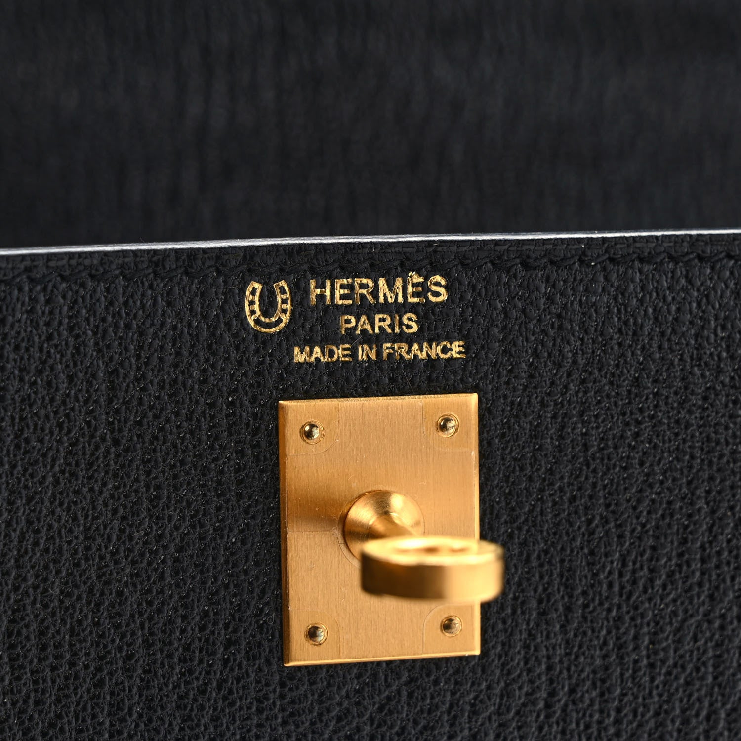 Hermes Chevre Mysore Bi-Color Horseshoe Kelly Sellier 25 Black Ambre 6 of 9