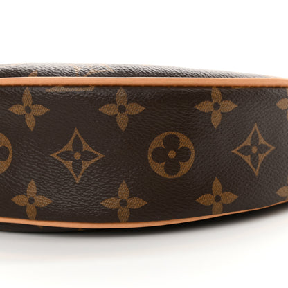 Louis Vuitton Monogram Loop 9 of 9