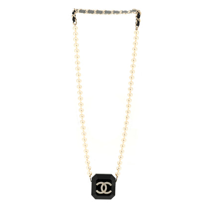 Chanel Resin Crystal Pearl Airpods Pro Holder Necklace Black Pearly White 3 of 7